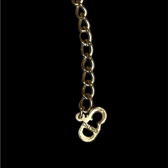 Christian Dior Oval Gold Necklace - Picture 4 of 4